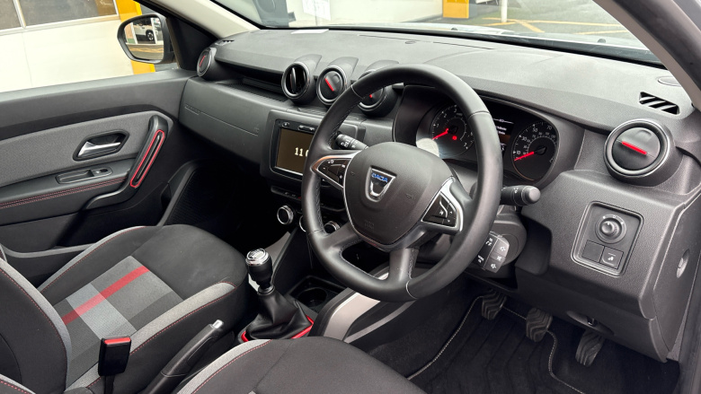 Dacia Duster 1.3 TCe 130 Techroad 5dr Petrol Estate